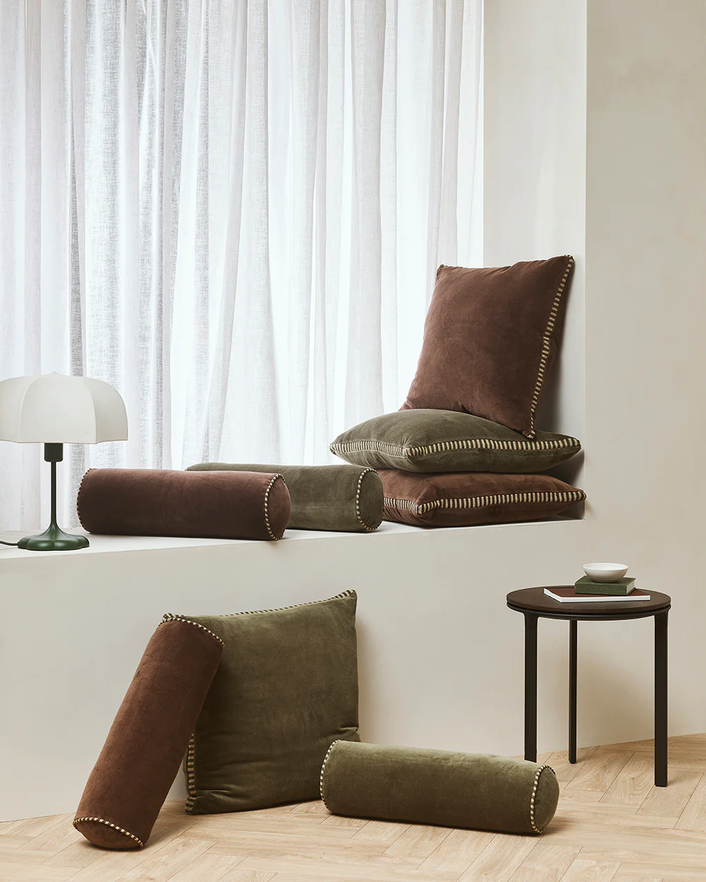 Edward Chocolate Cushion - Image 4