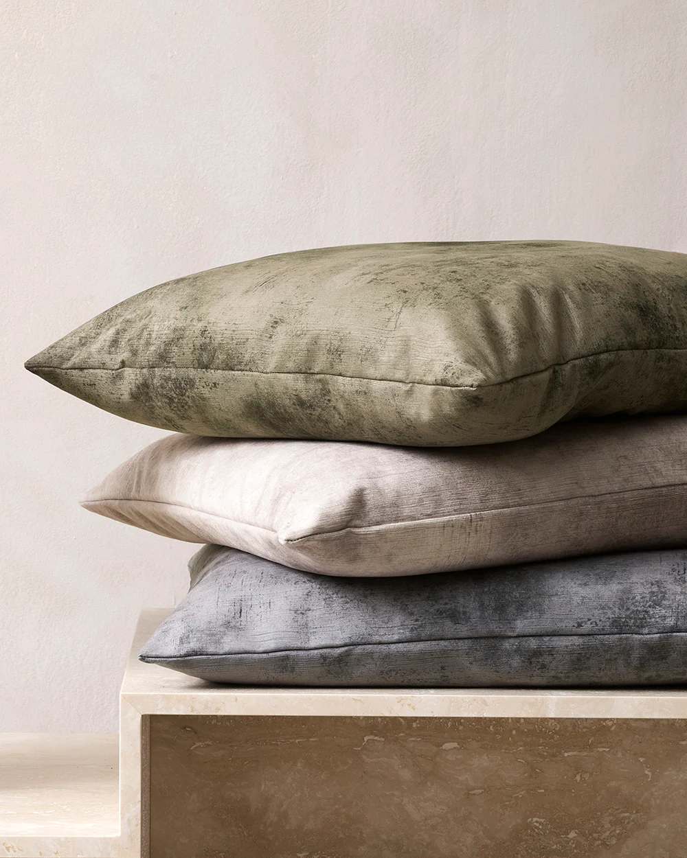 Theo Trout Large Cushion - Image 3
